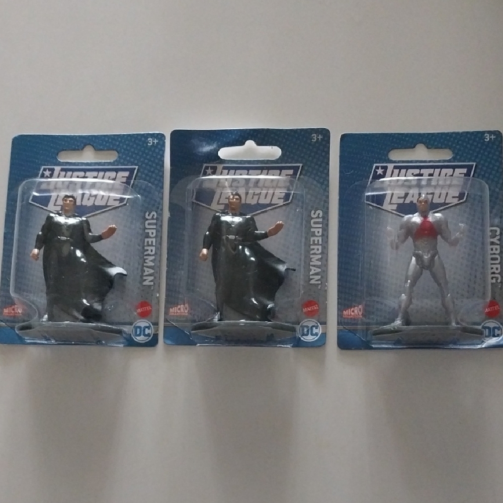 🦸‍♂️Justice League Superman and Cyborg Figures